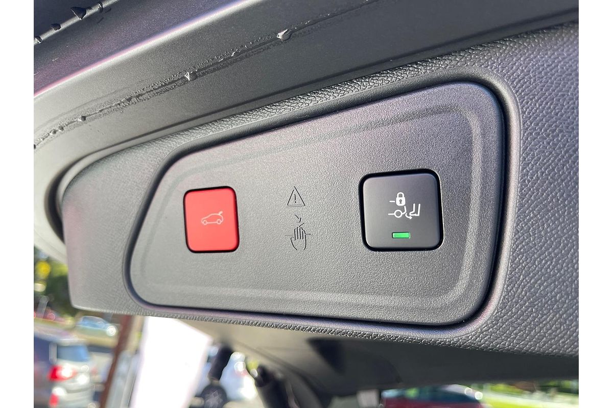 2022 Peugeot 3008 GT Sport Plug-In Hybrid AWD P84