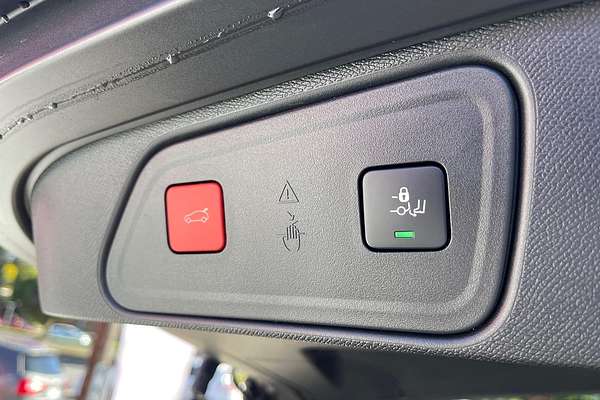 2022 Peugeot 3008 GT Sport Plug-In Hybrid AWD P84