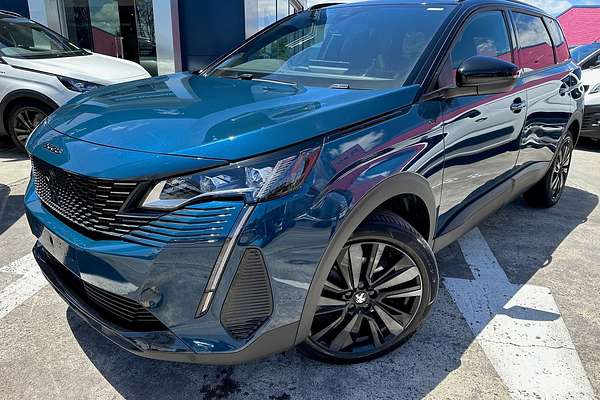 2022 Peugeot 5008 GT Sport P87