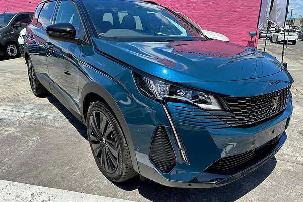2022 Peugeot 5008 GT Sport P87