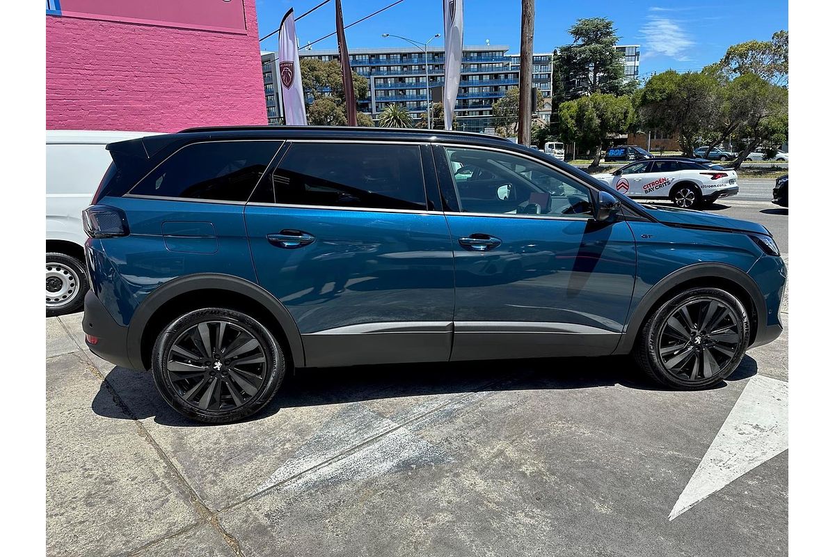 2022 Peugeot 5008 GT Sport P87