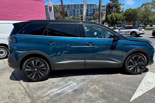 2022 Peugeot 5008 GT Sport P87