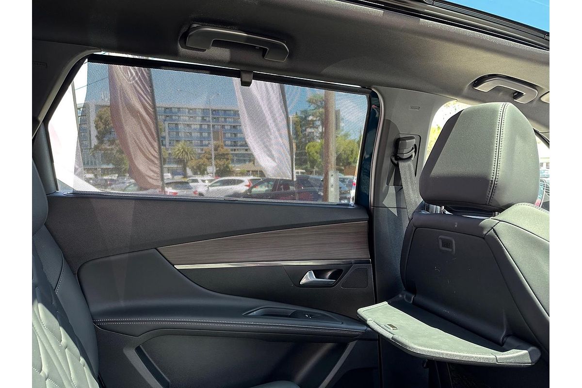 2022 Peugeot 5008 GT Sport P87