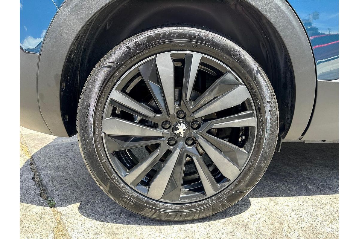 2022 Peugeot 5008 GT Sport P87