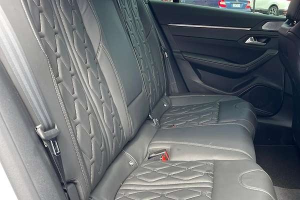 2021 Peugeot 508 GT R8