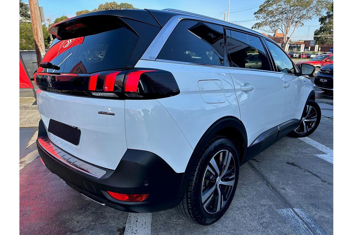 2019 Peugeot 5008 GT Line P87