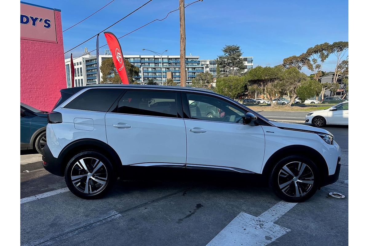 2019 Peugeot 5008 GT Line P87