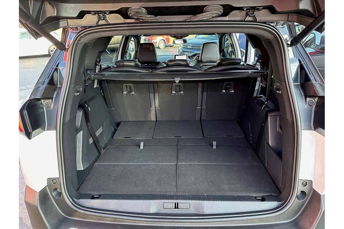 2019 Peugeot 5008 GT Line P87