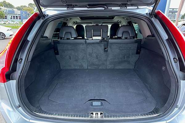 2016 Volvo XC60 T5 Luxury