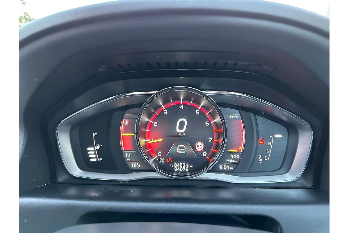2016 Volvo XC60 T5 Luxury