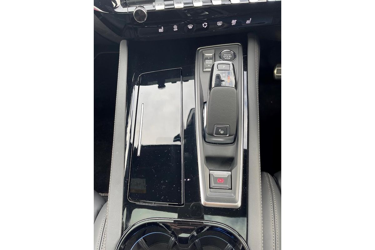 2022 Peugeot 508 GT R8