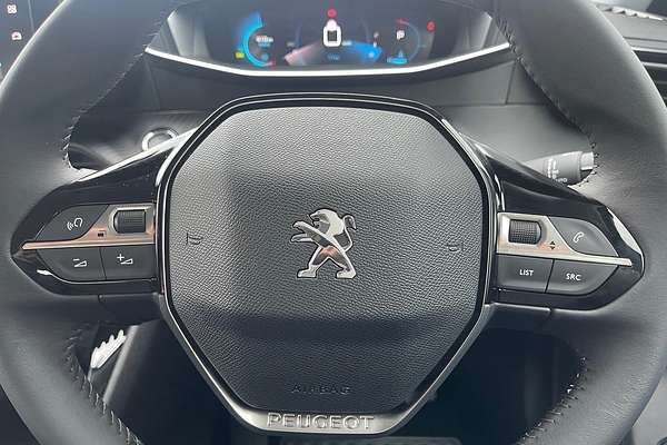 2022 Peugeot 2008 Allure P24