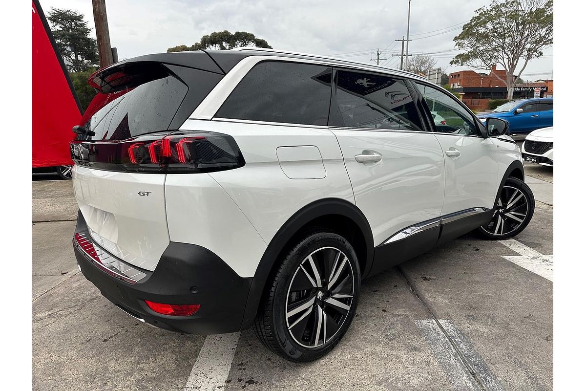 2022 Peugeot 5008 GT P87