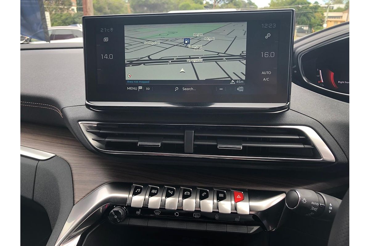 2022 Peugeot 3008 GT P84