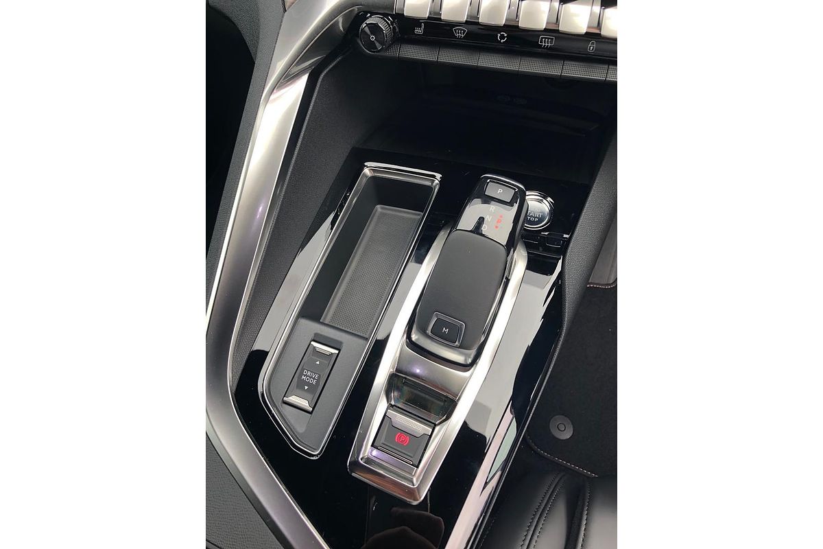 2022 Peugeot 3008 GT P84
