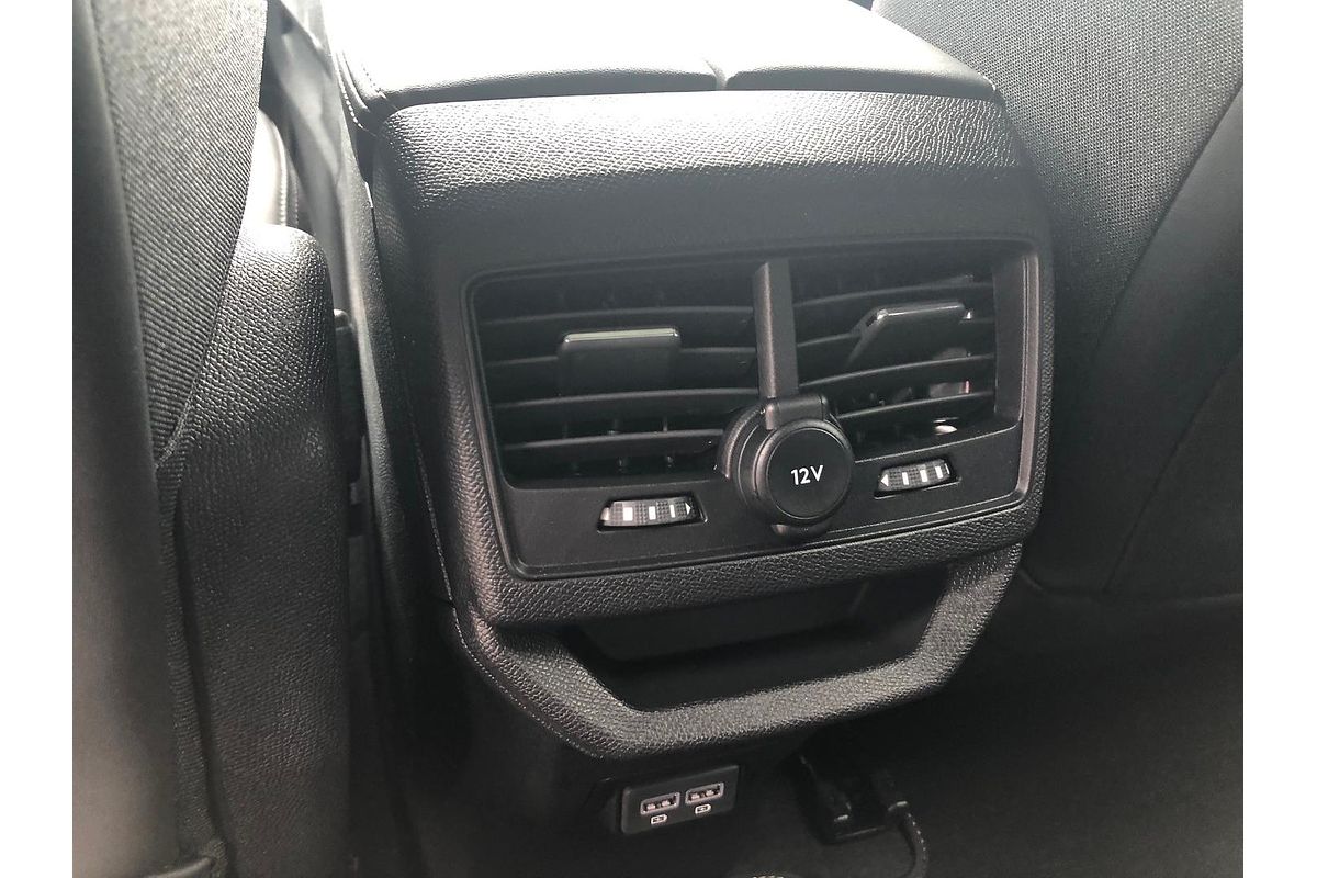 2022 Peugeot 3008 GT P84