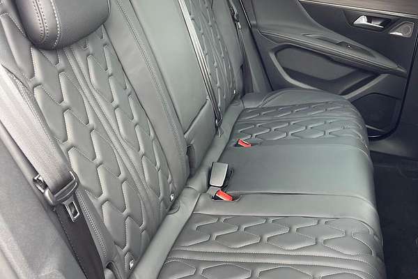 2022 Peugeot 3008 GT Sport P84