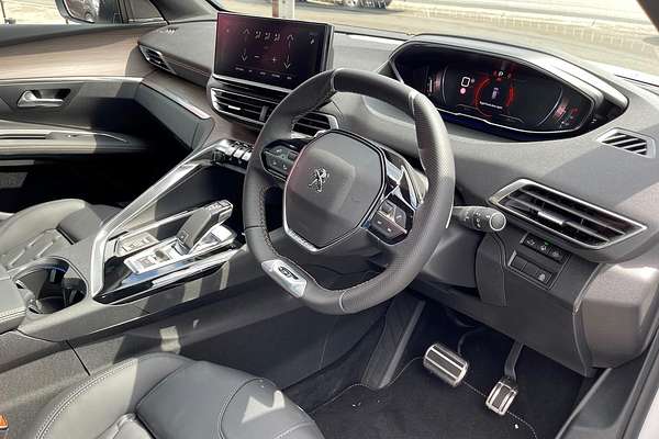 2022 Peugeot 3008 GT Sport P84
