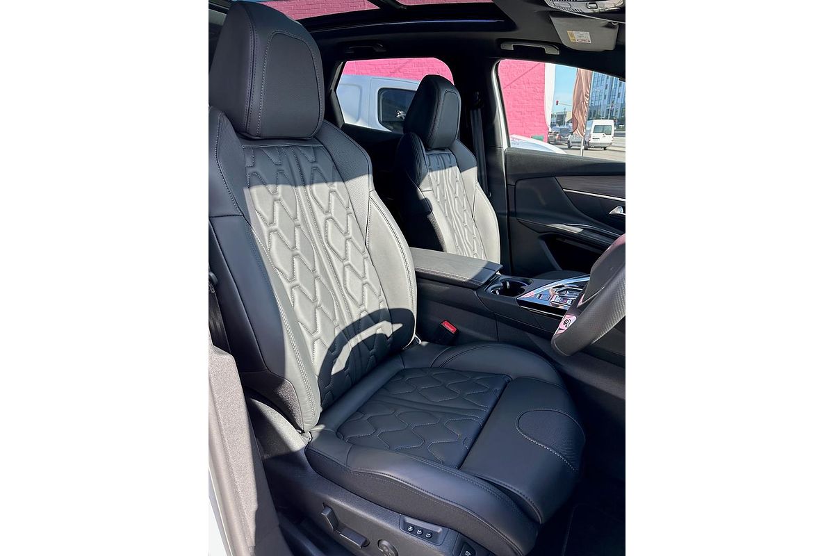 2022 Peugeot 3008 GT Sport Plug-In Hybrid AWD P84