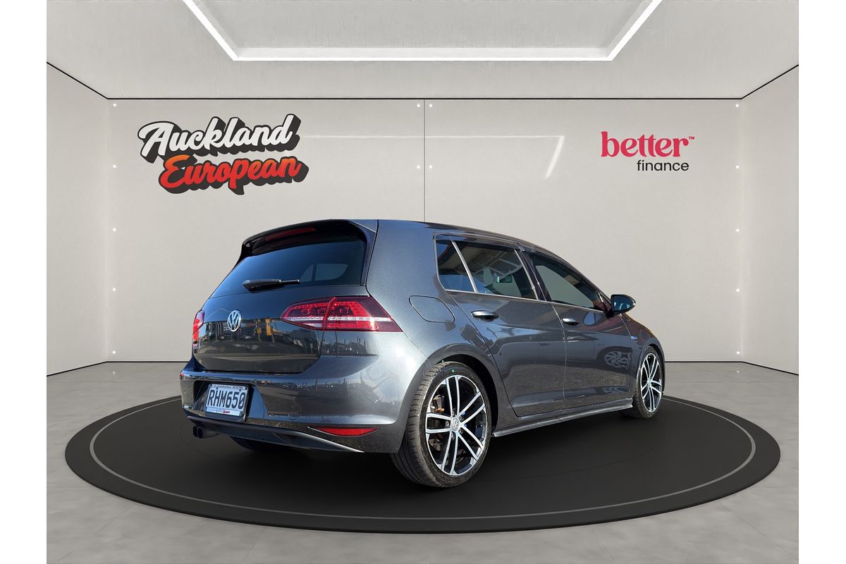 2015 Volkswagen Golf GTE