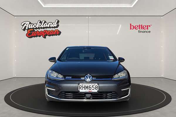 2015 Volkswagen Golf GTE