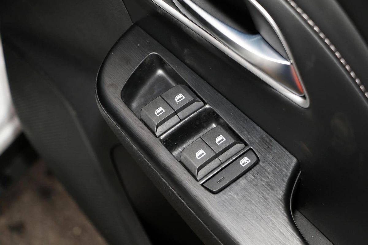 2025 MG ZS Essence Hybrid+ ZS32