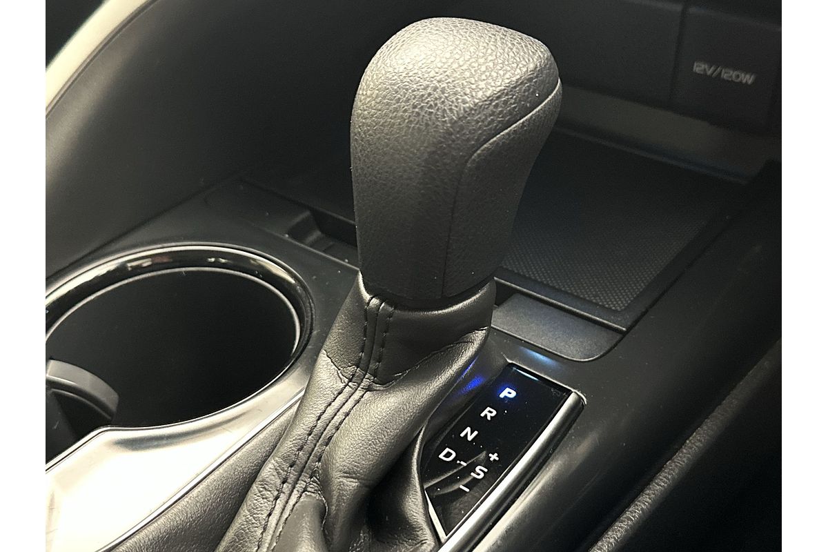 2018 Toyota Camry Ascent Sport AXVH71R