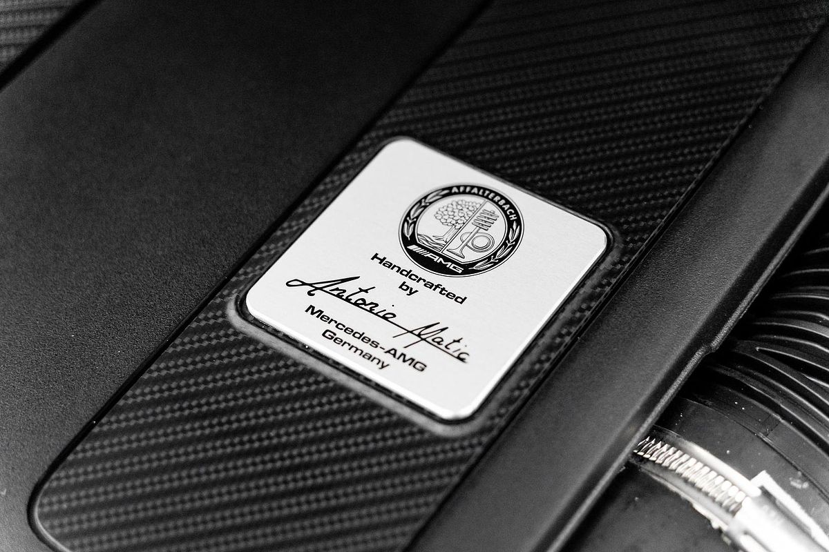 2024 Mercedes-Benz C-Class C63 AMG S E Performance W206