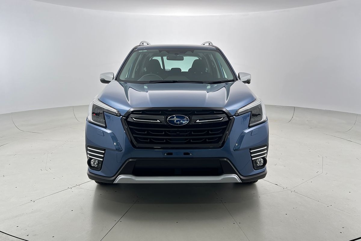 2022 Subaru Forester Hybrid L S5