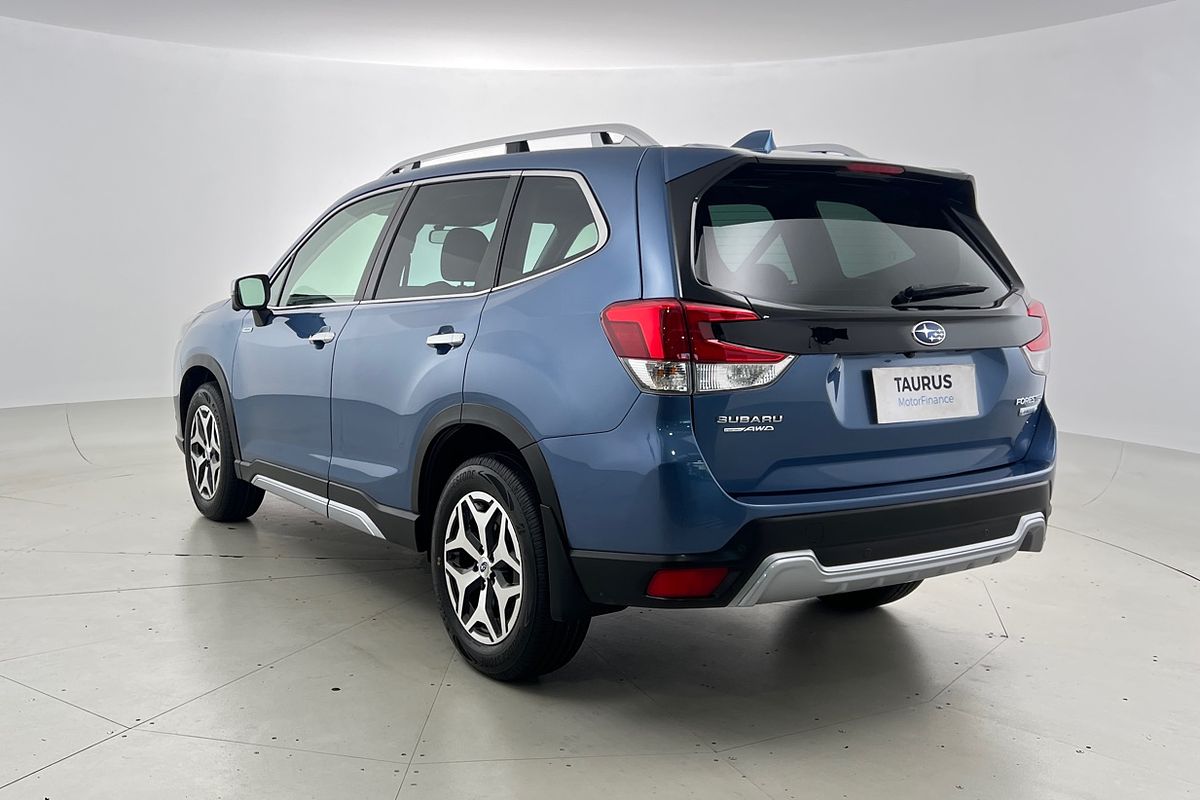 2022 Subaru Forester Hybrid L S5