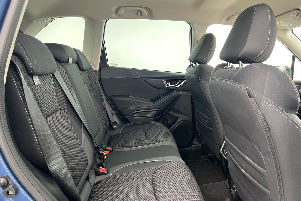 2022 Subaru Forester Hybrid L S5