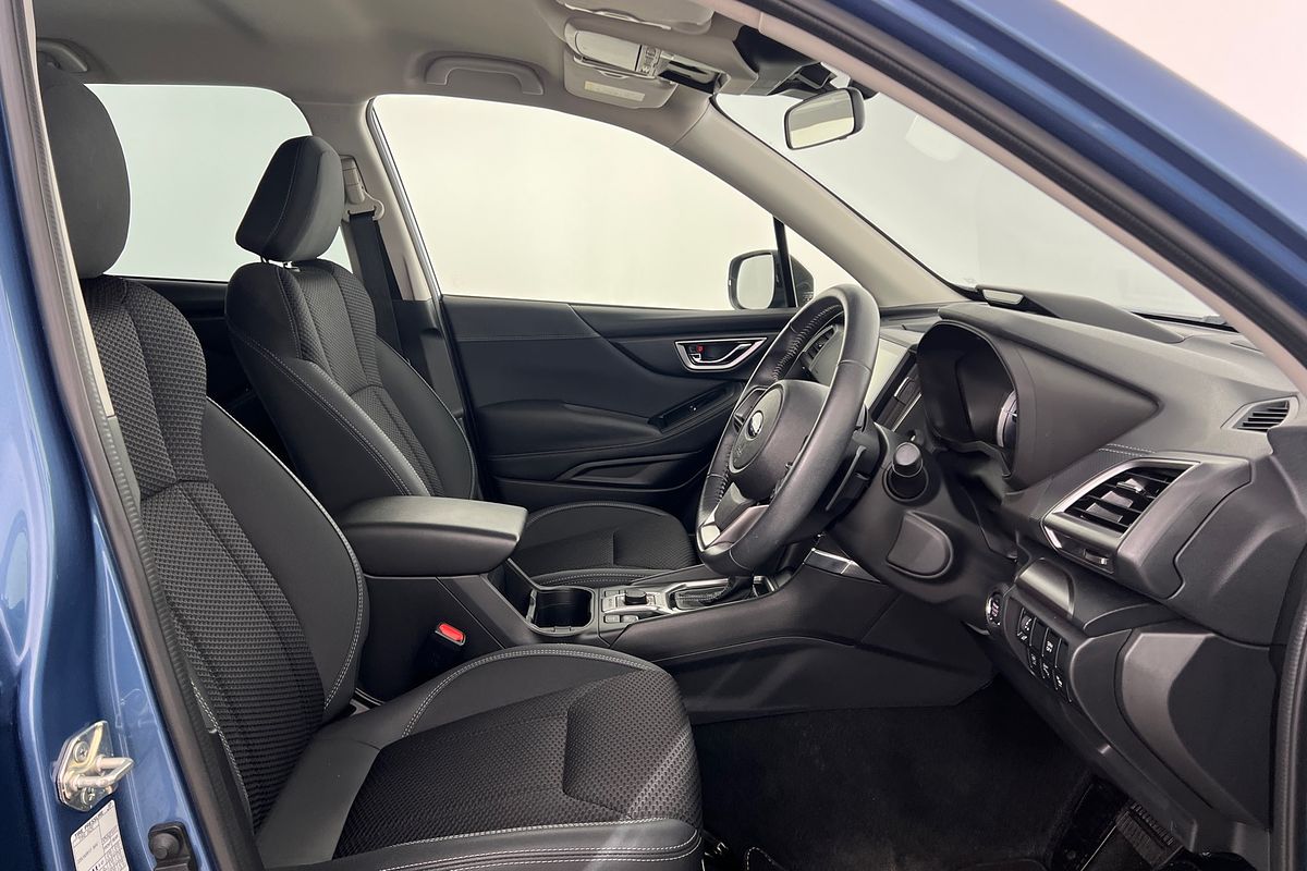 2022 Subaru Forester Hybrid L S5