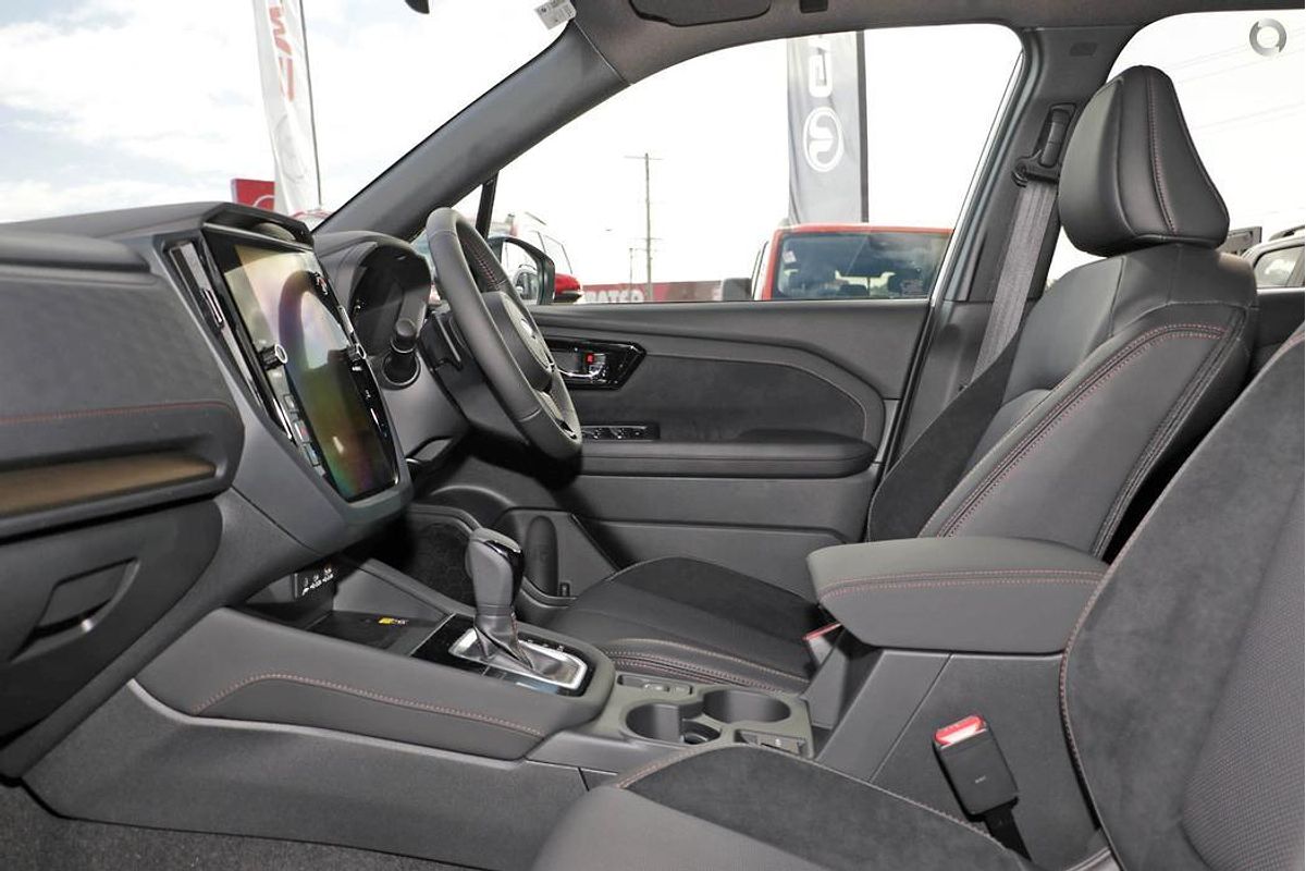 2025 Subaru Forester Touring S6
