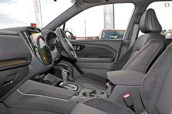 2025 Subaru Forester Touring S6
