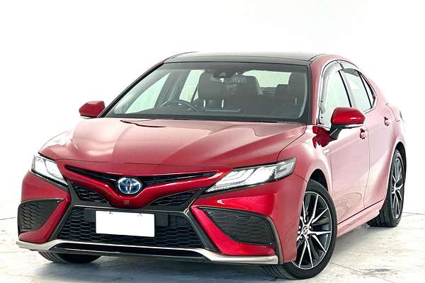 2024 Toyota Camry SL AXVH70R