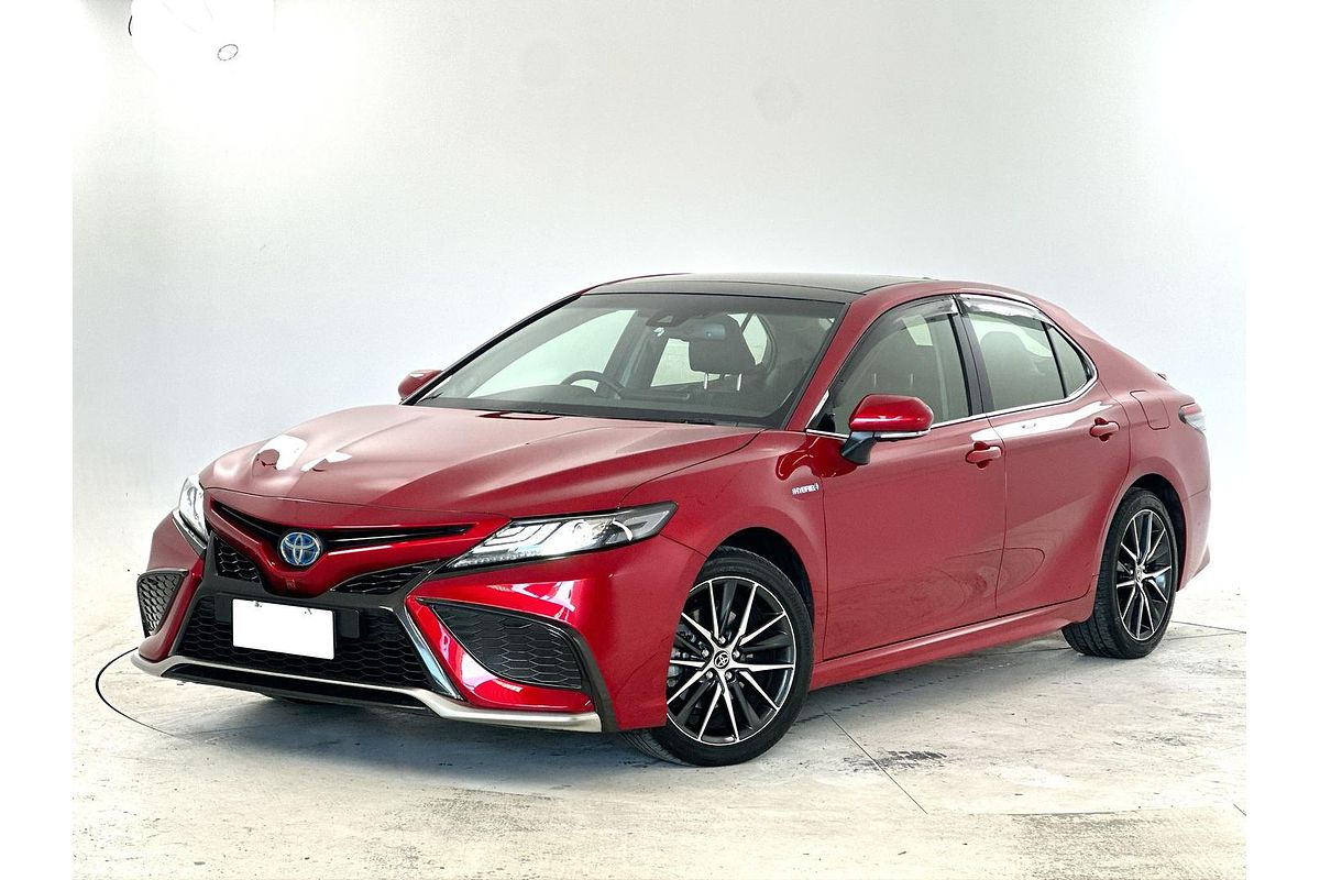 2024 Toyota Camry SL AXVH70R