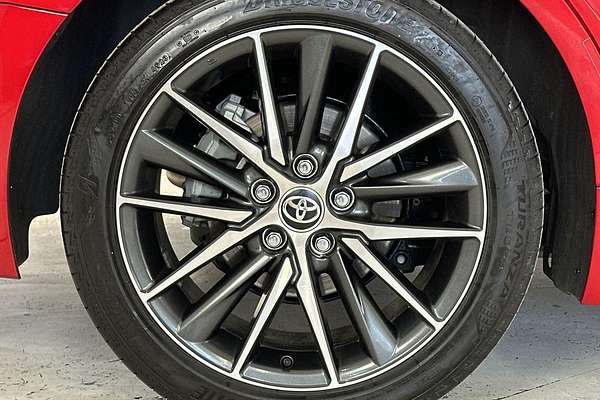2024 Toyota Camry SL AXVH70R