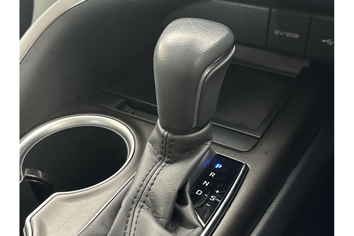 2024 Toyota Camry SL AXVH70R