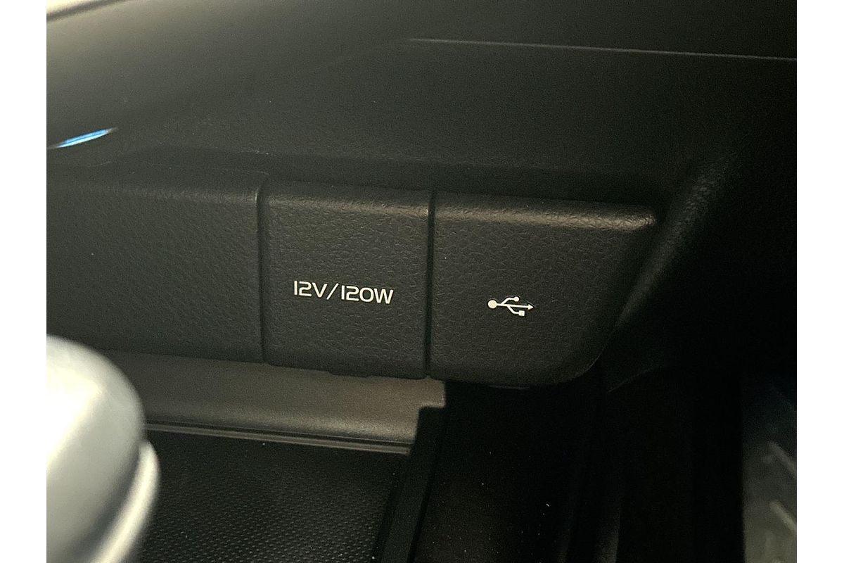 2024 Toyota Camry SL AXVH70R