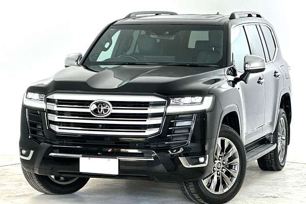 2023 Toyota Landcruiser Sahara ZX FJA300R