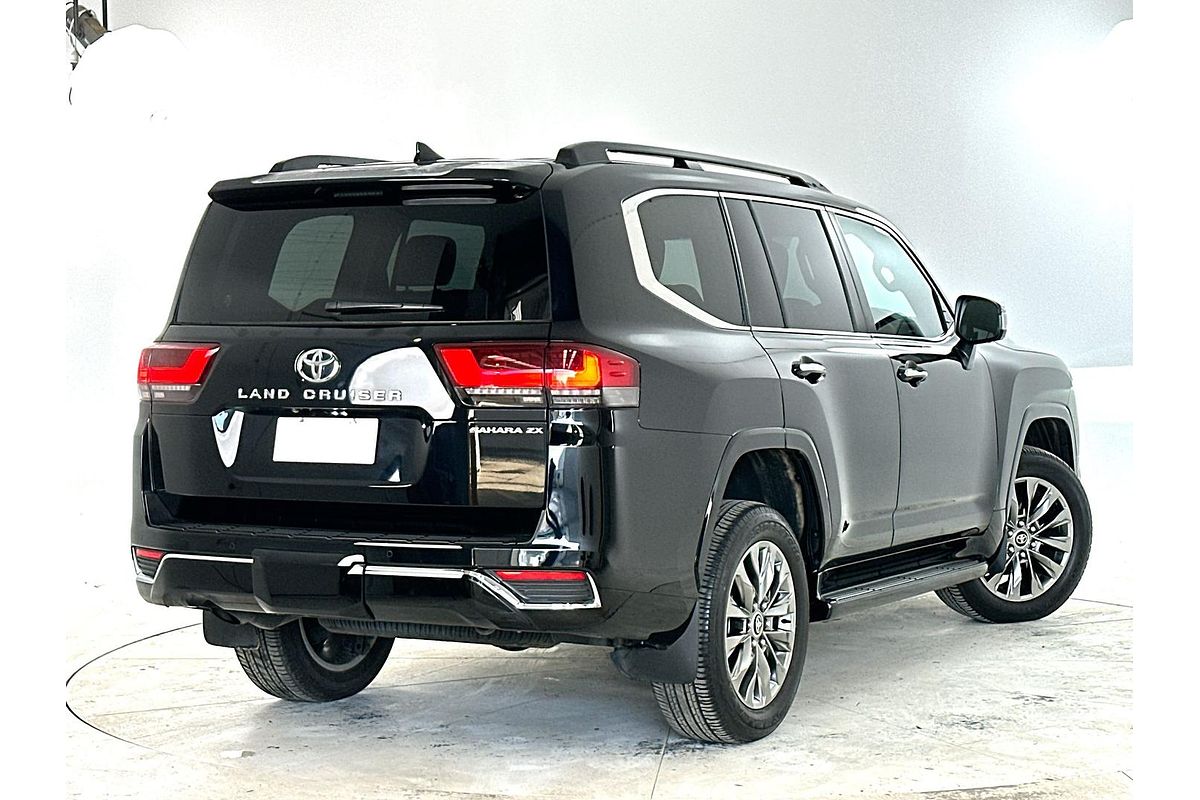2023 Toyota Landcruiser Sahara ZX FJA300R