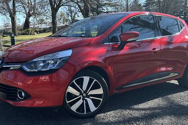 2014 Renault Clio Dynamique IV B98
