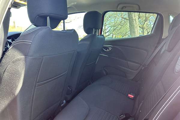 2014 Renault Clio Dynamique IV B98