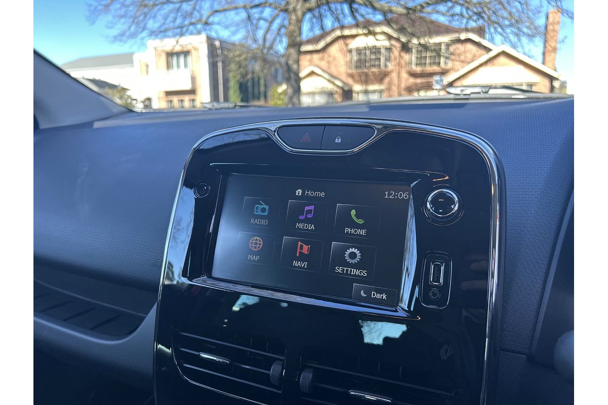 2014 Renault Clio Dynamique IV B98