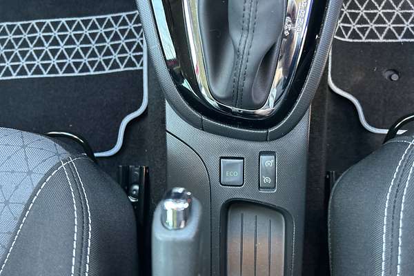 2014 Renault Clio Dynamique IV B98