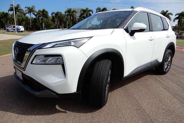 2024 Nissan X-TRAIL ST T33