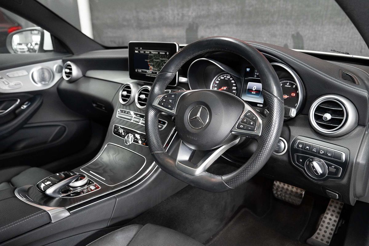 2017 Mercedes-Benz C-Class C300 C205