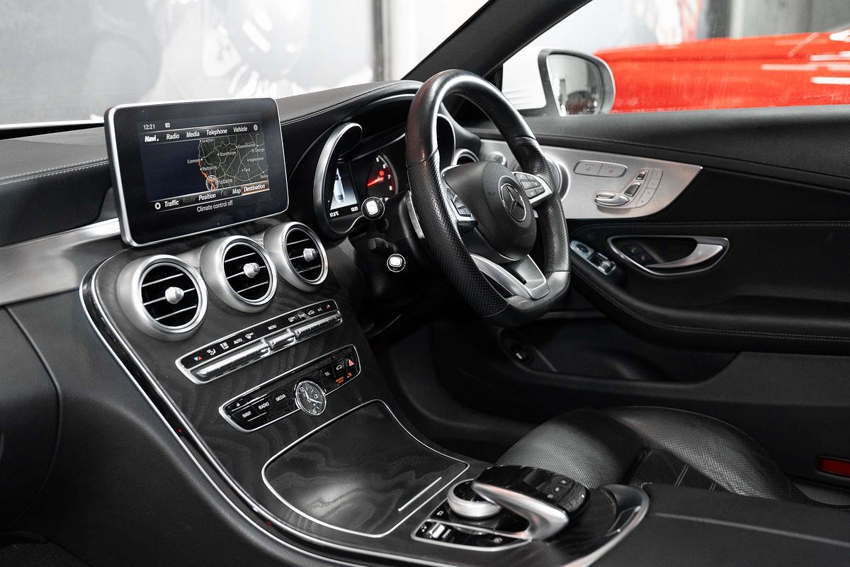 2017 Mercedes-Benz C-Class C300 C205