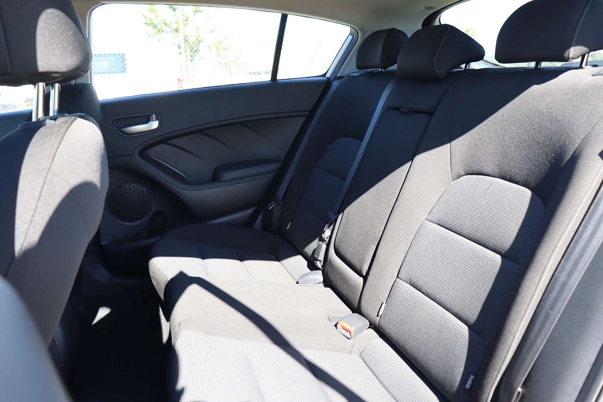 2018 Kia Cerato S YD