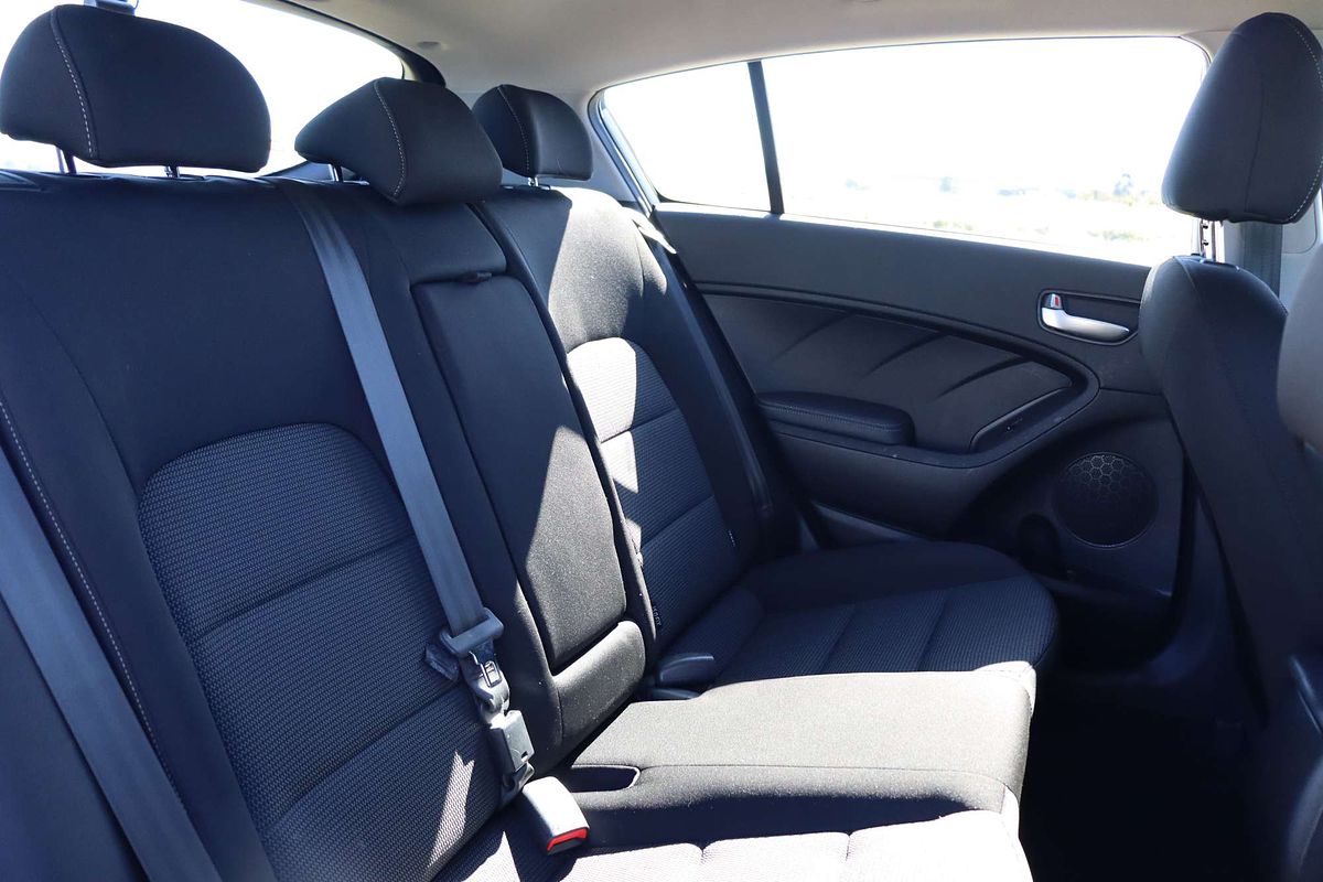 2018 Kia Cerato S YD
